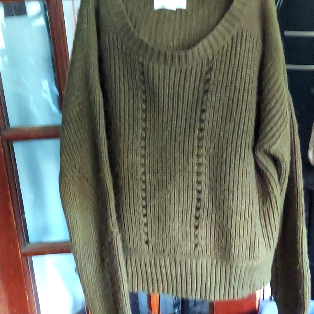 Aeropostale sweater